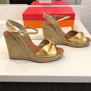 Kate Spade gold wedges